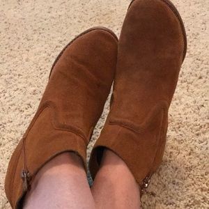 Dolce Vita Brown booties